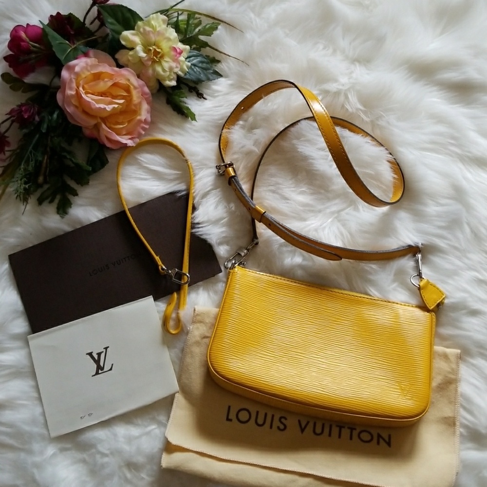 LOUIS VUITTON EPI CITRON YELLOW NM POCHETTE XBODY - Picture 2 of 8